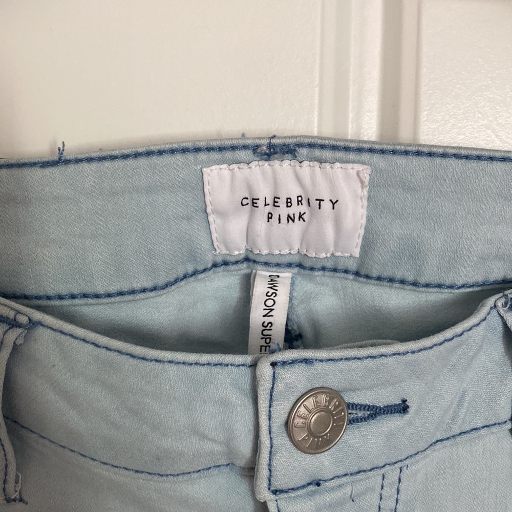 Jeans! - Picture 3 of 4